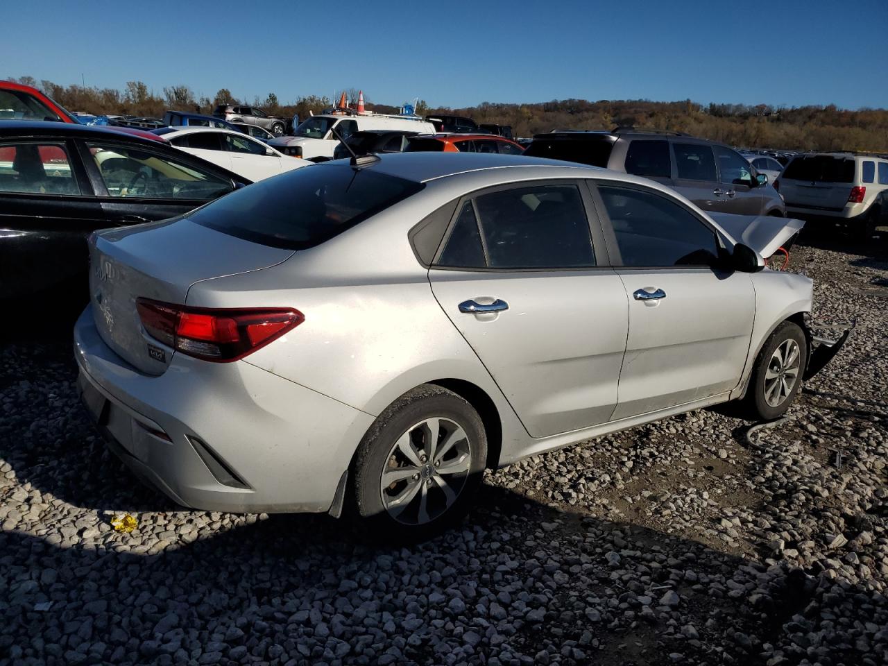 2023 Kia Rio - Image 3