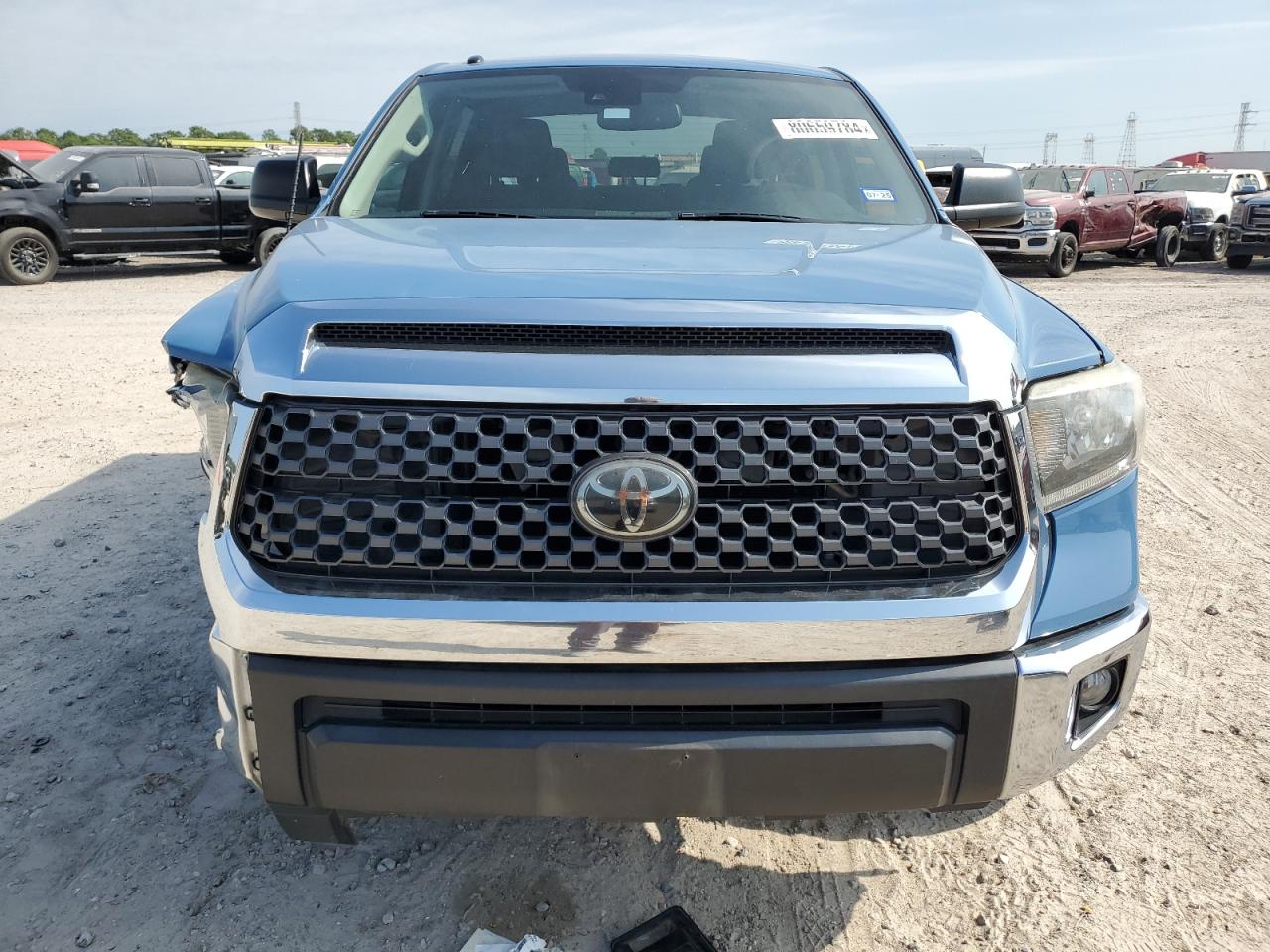 2019 Toyota Tundra - Image 5