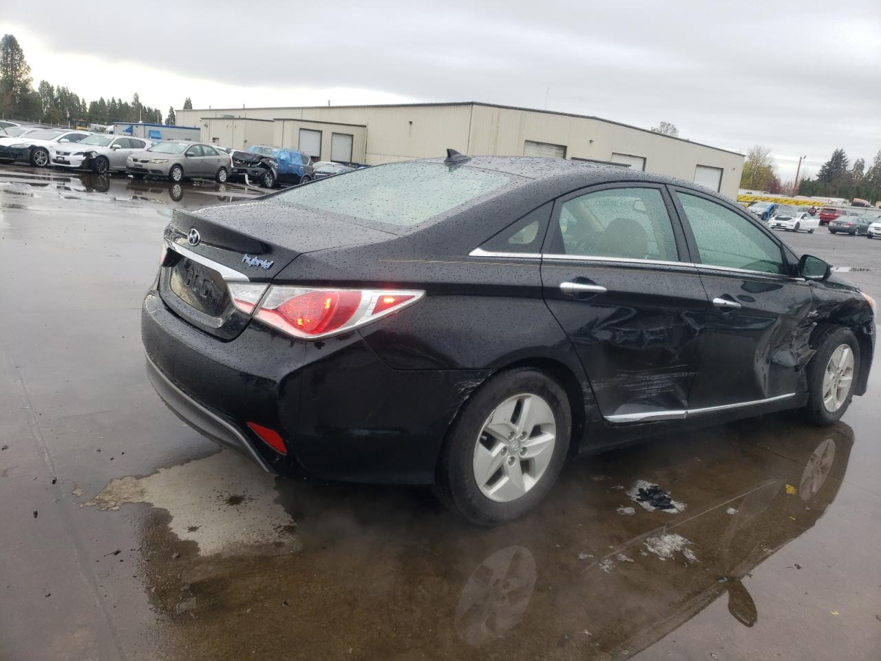 2012 Hyundai Sonata - Image 3