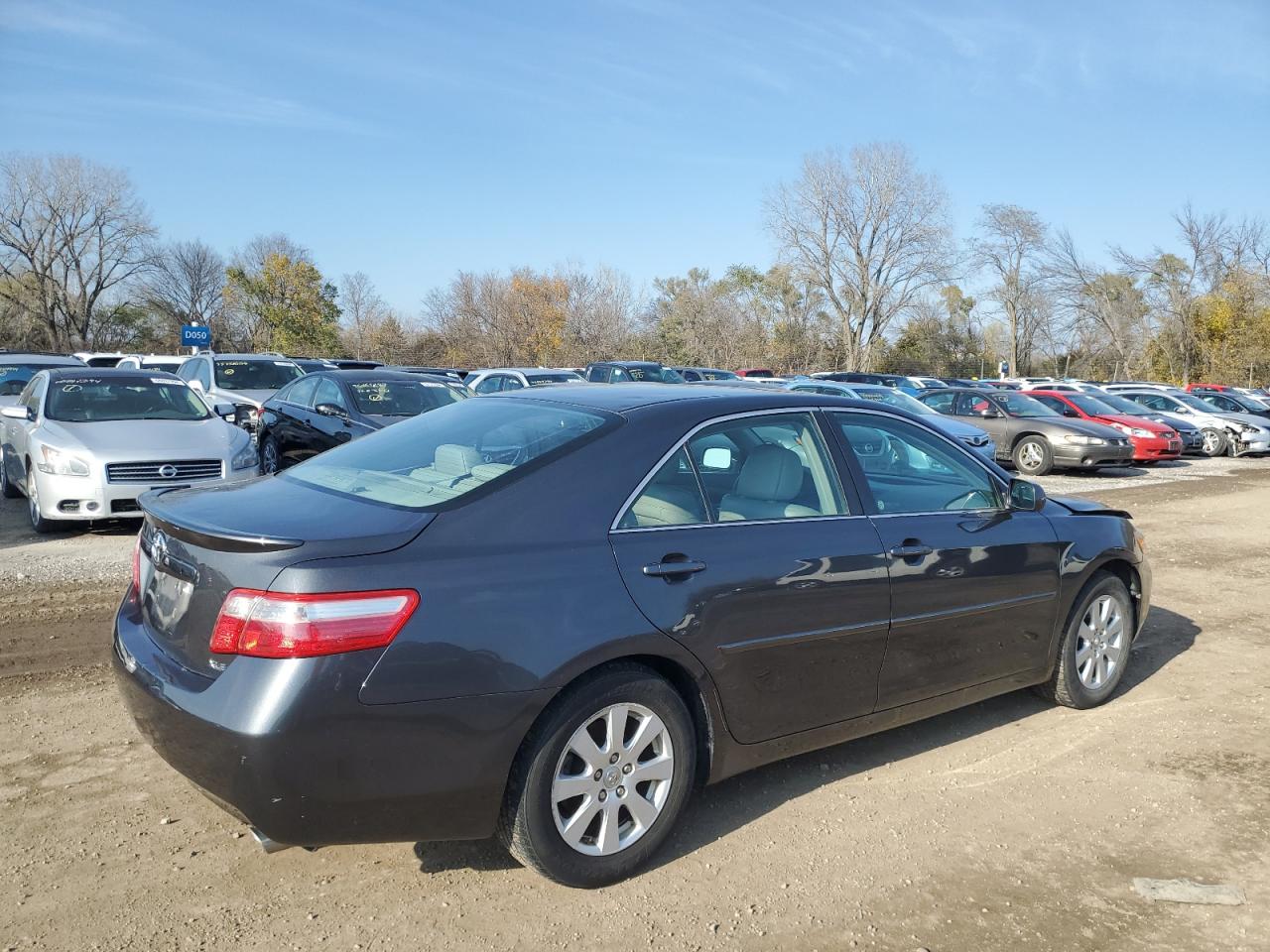 2009 Toyota Camry - Image 3
