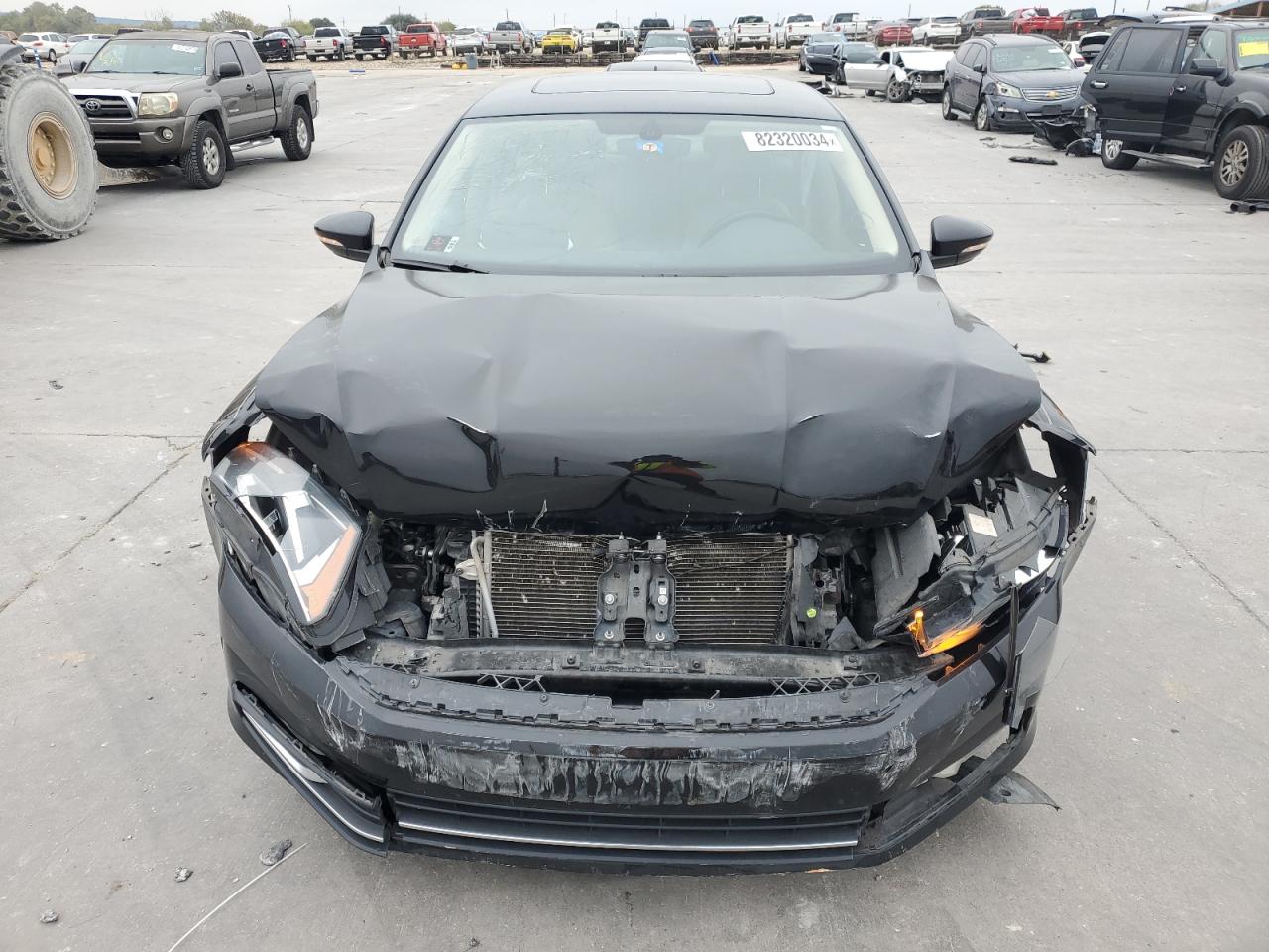 2016 Volkswagen Passat - Image 6