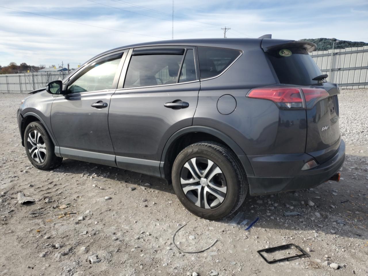 2017 Toyota RAV 4 - Image 2