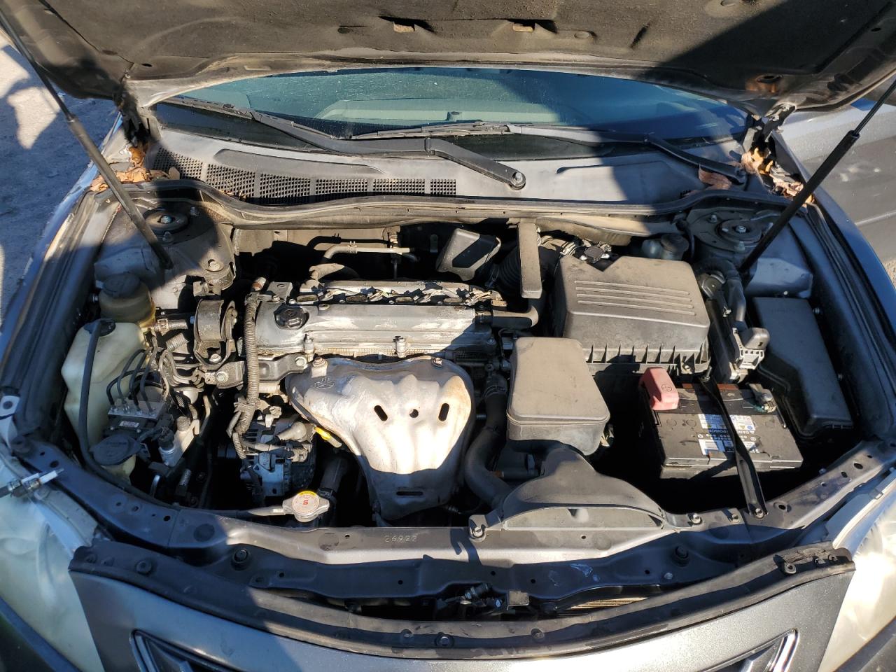 2009 Toyota Camry - Image 12