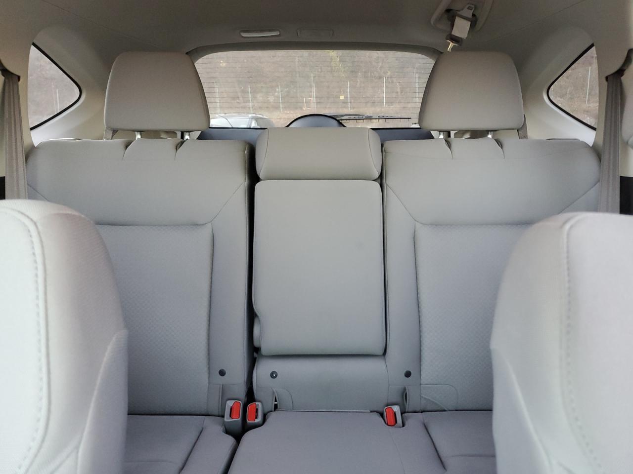 2015 Honda CR-V - Image 10