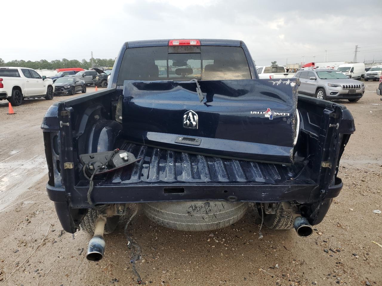 2017 RAM 1500 - Image 6