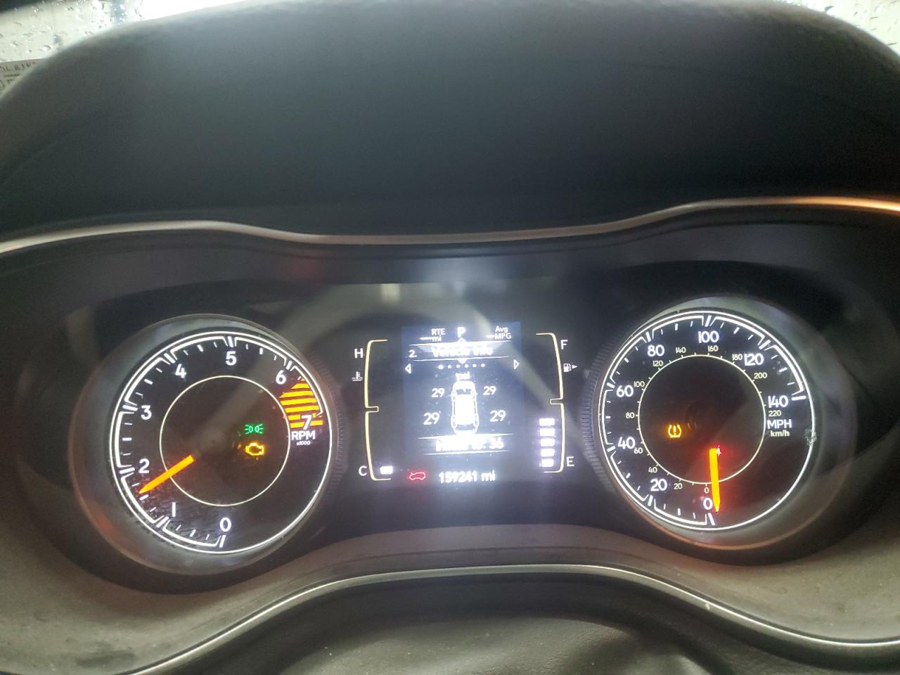 2019 Jeep Grand Cherokee - Image 9