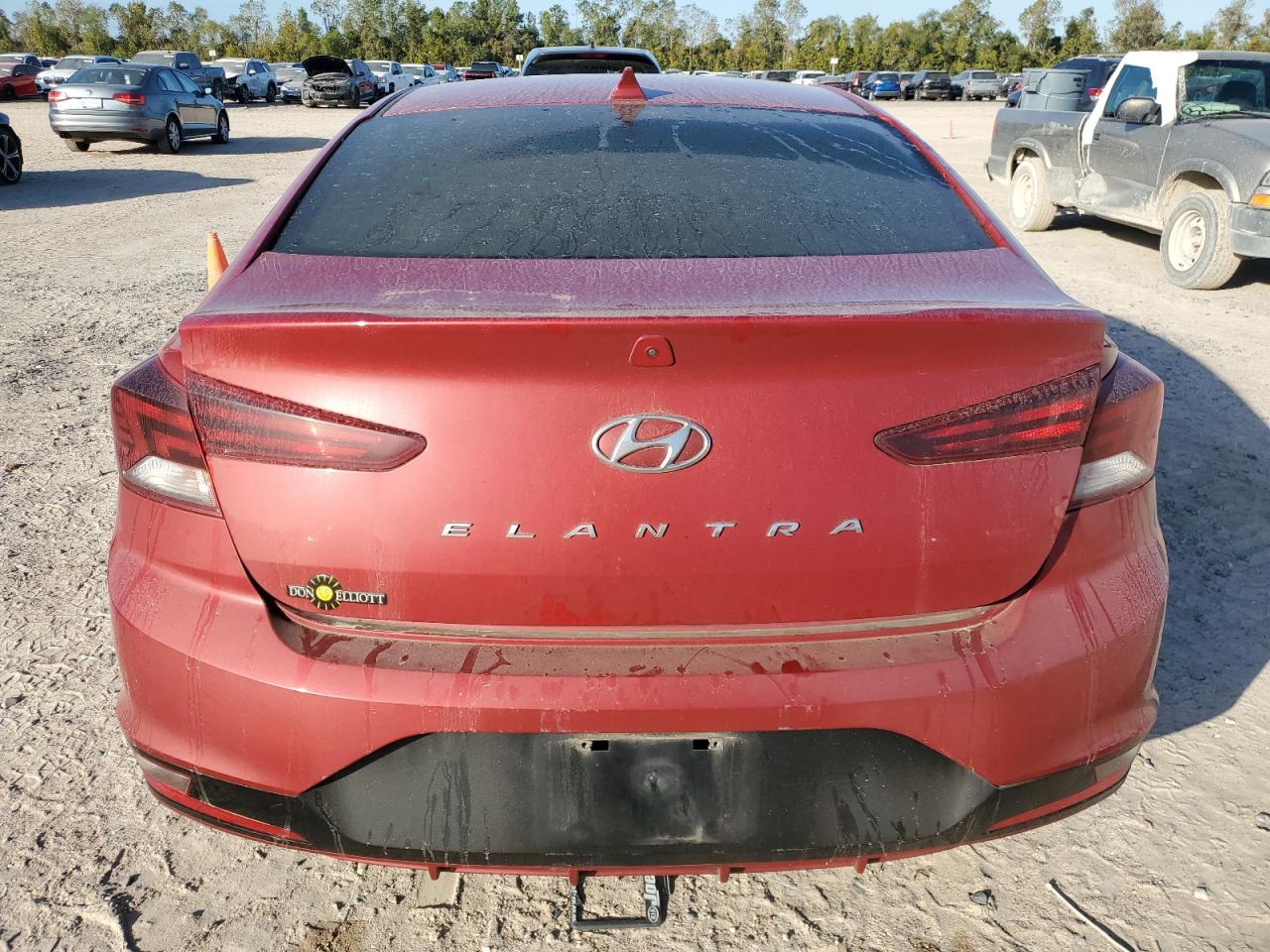 2019 Hyundai Elantra - Image 6