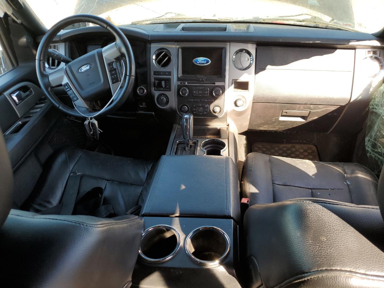 2017 Ford Expedition - Image 8