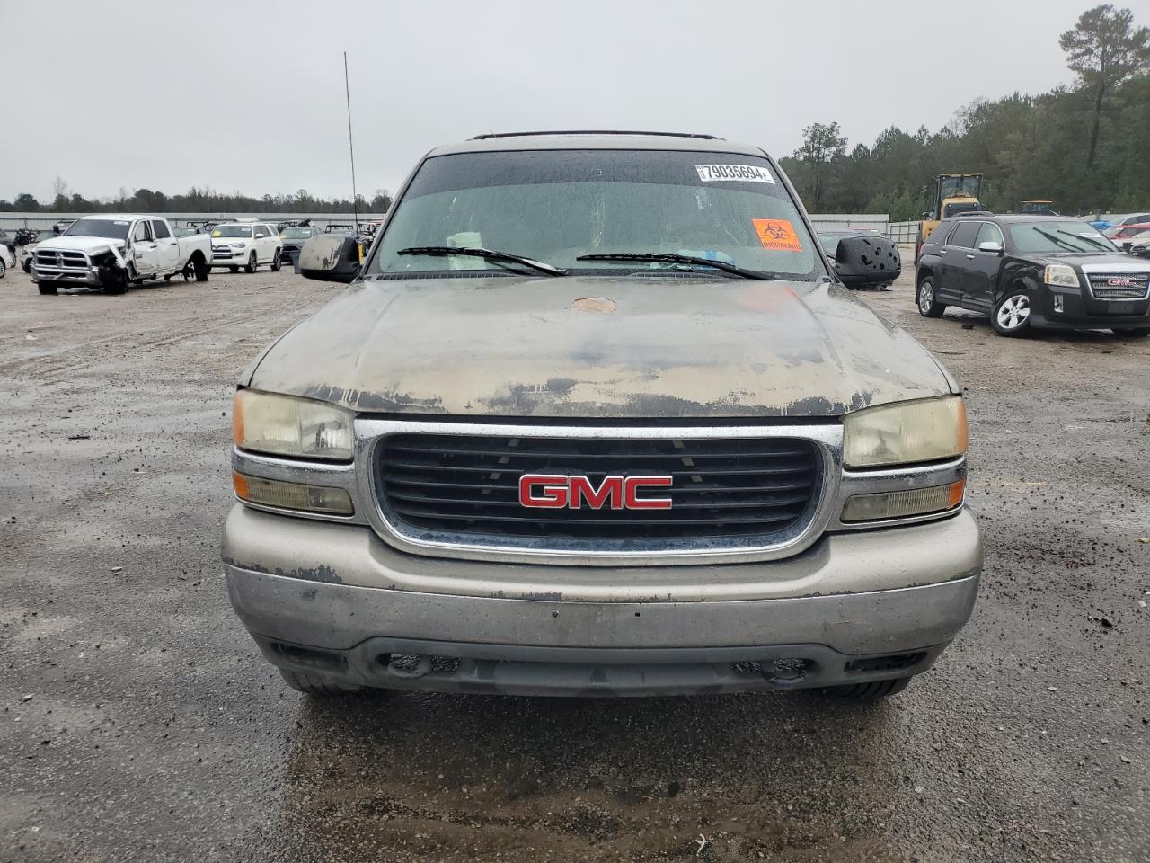 2000 GMC Yukon - Image 5