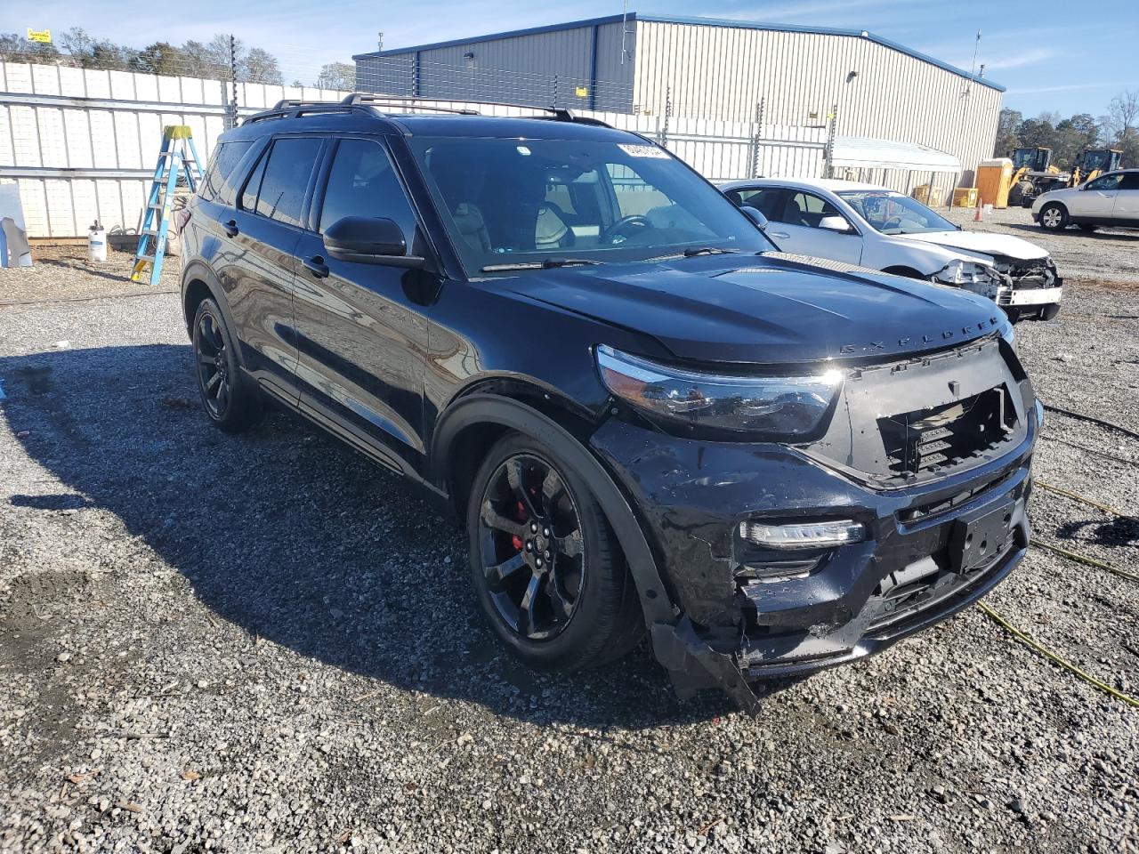 2021 Ford Explorer - Image 4