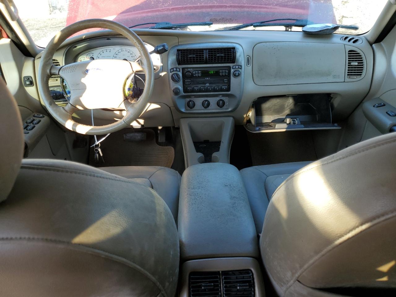 2004 Ford Explorer - Image 8