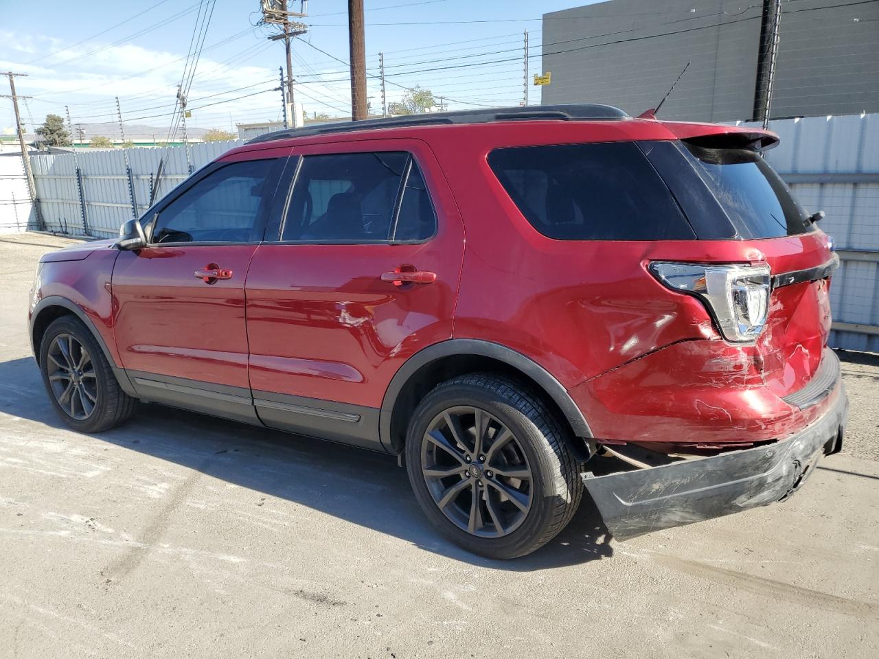 2018 Ford Explorer - Image 2