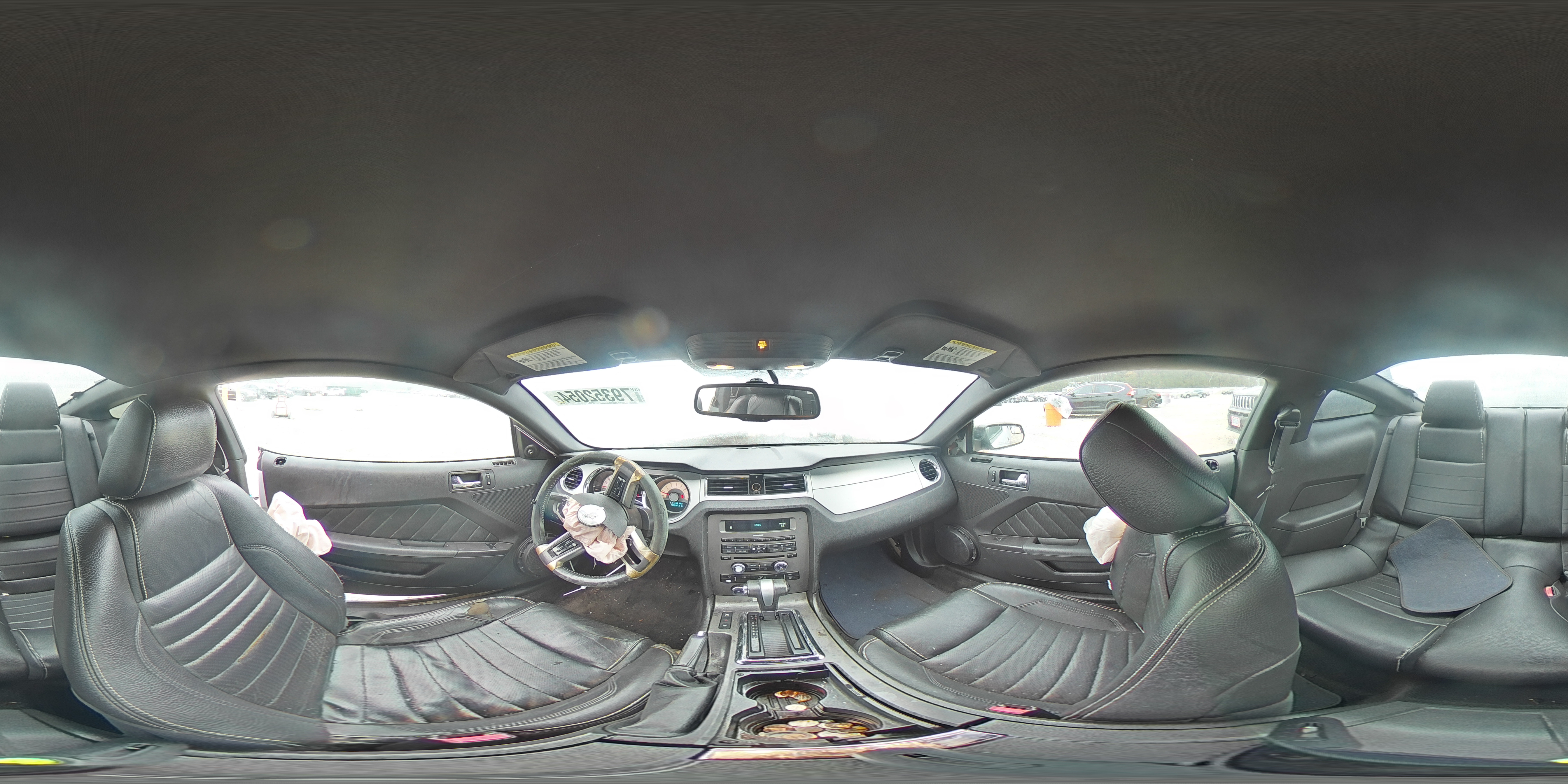 2011 Ford Mustang - Image 12