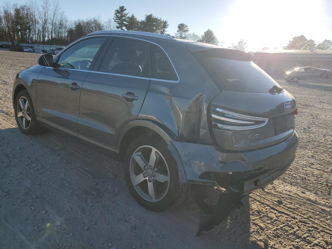 VIN WA1EFCFS0FR011237 2015 AUDI Q3 no.2