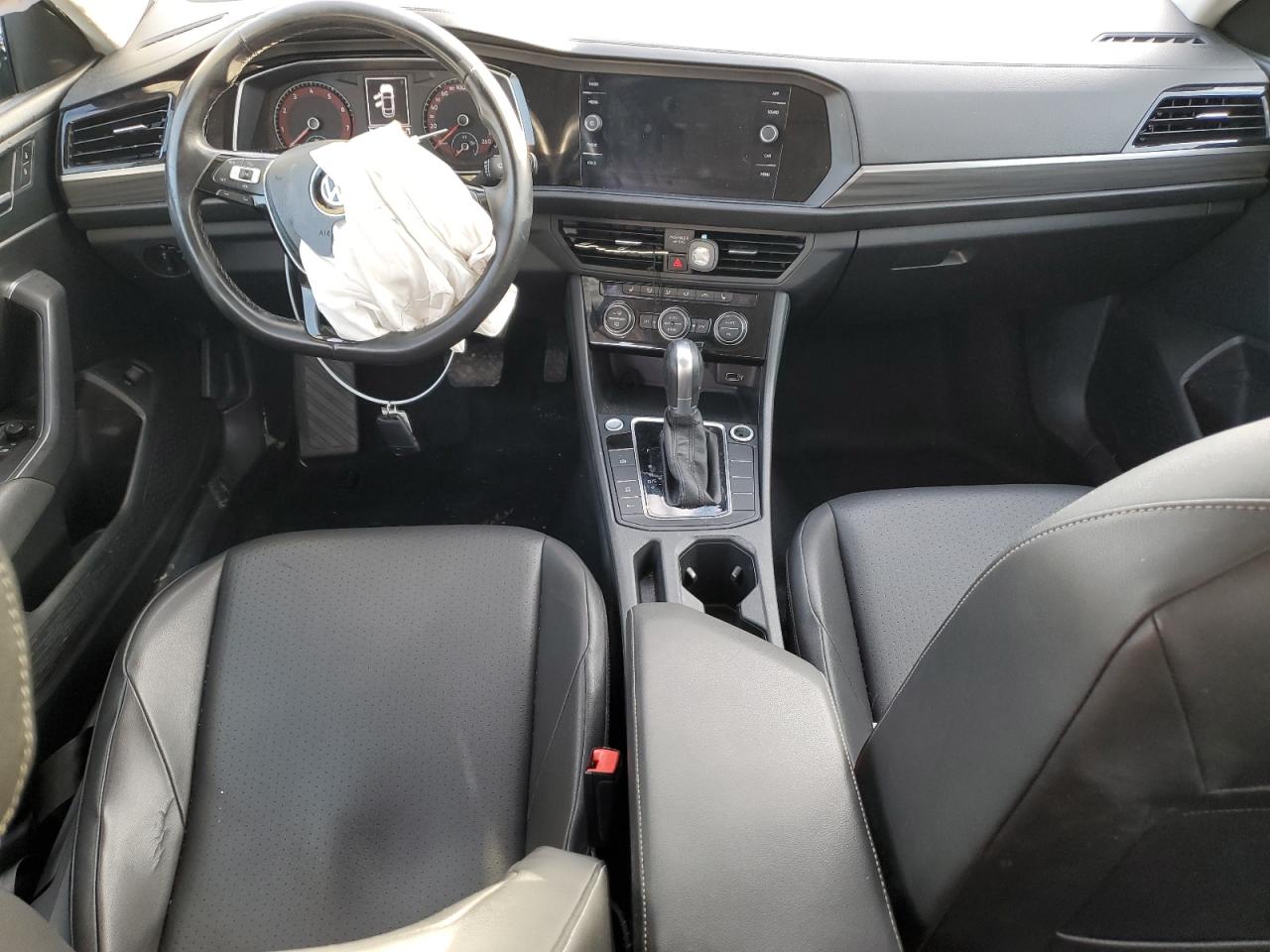 2019 Volkswagen Jetta - Image 8