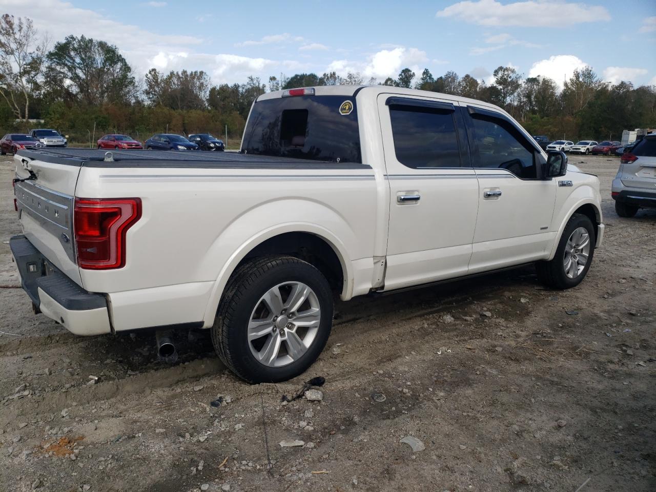 2015 Ford F-150 - Image 3