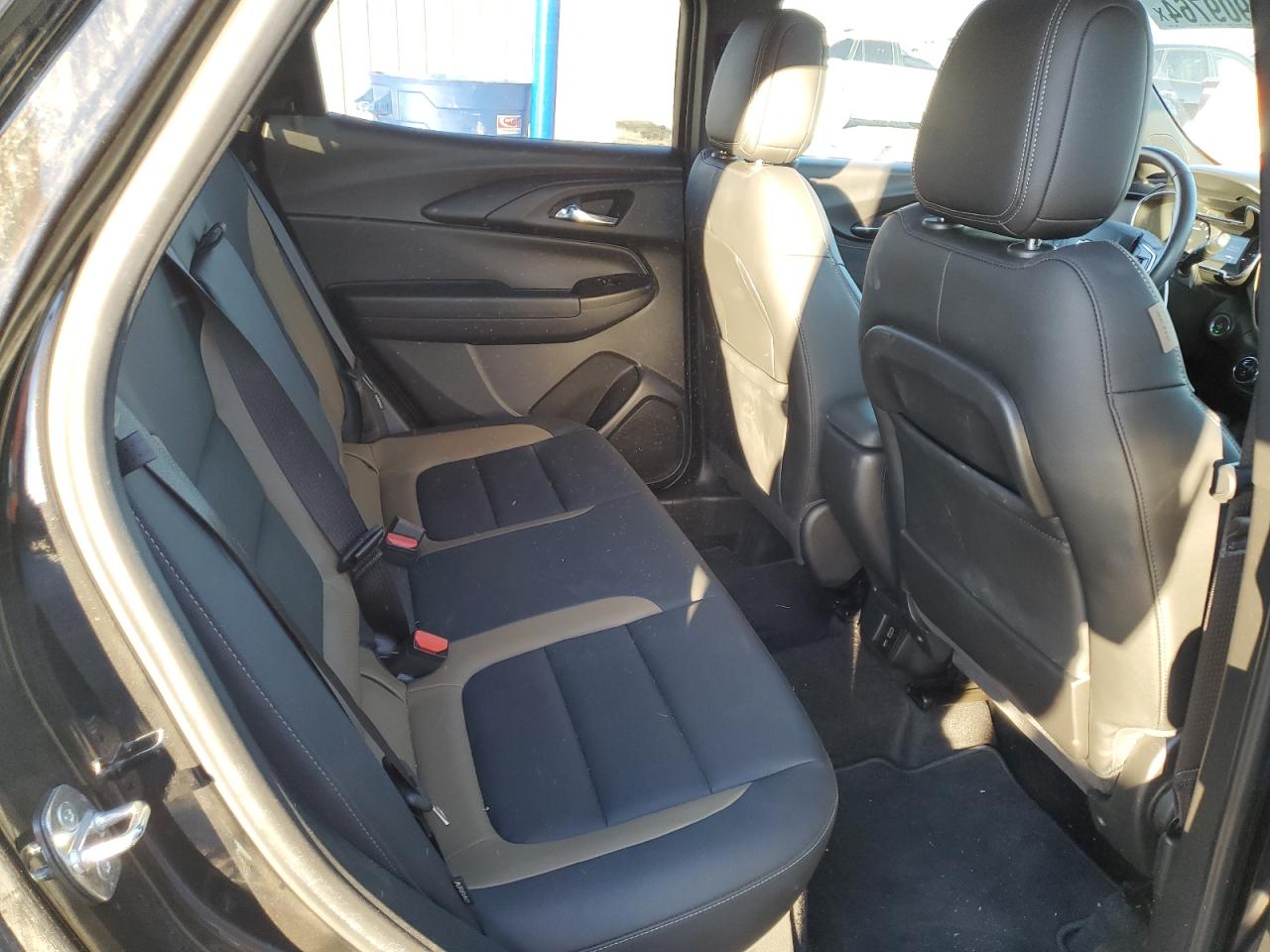 2022 Chevrolet TrailBlazer - Image 11