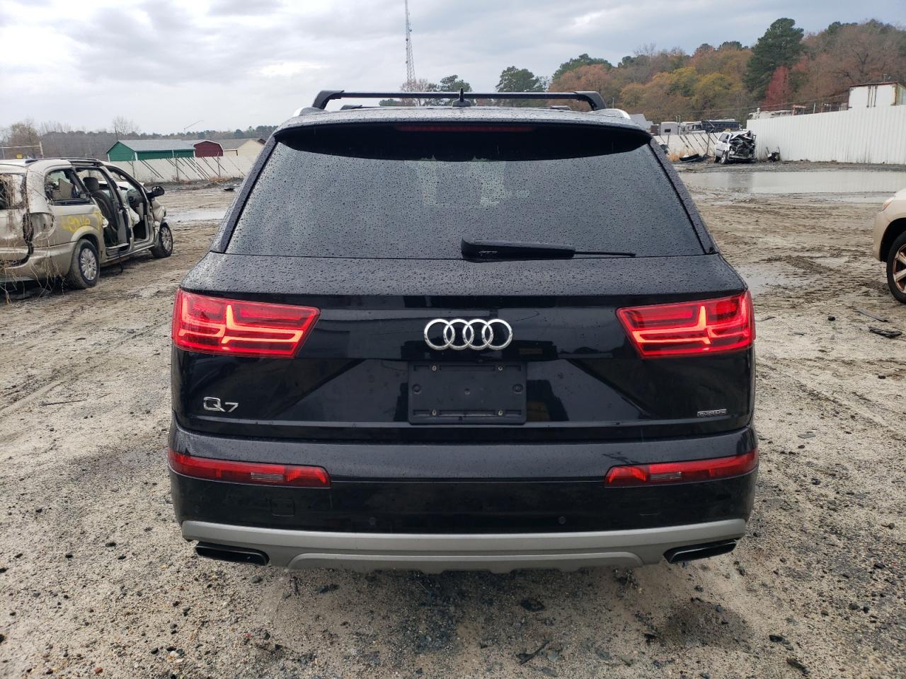 2017 Audi Q7 - Image 6