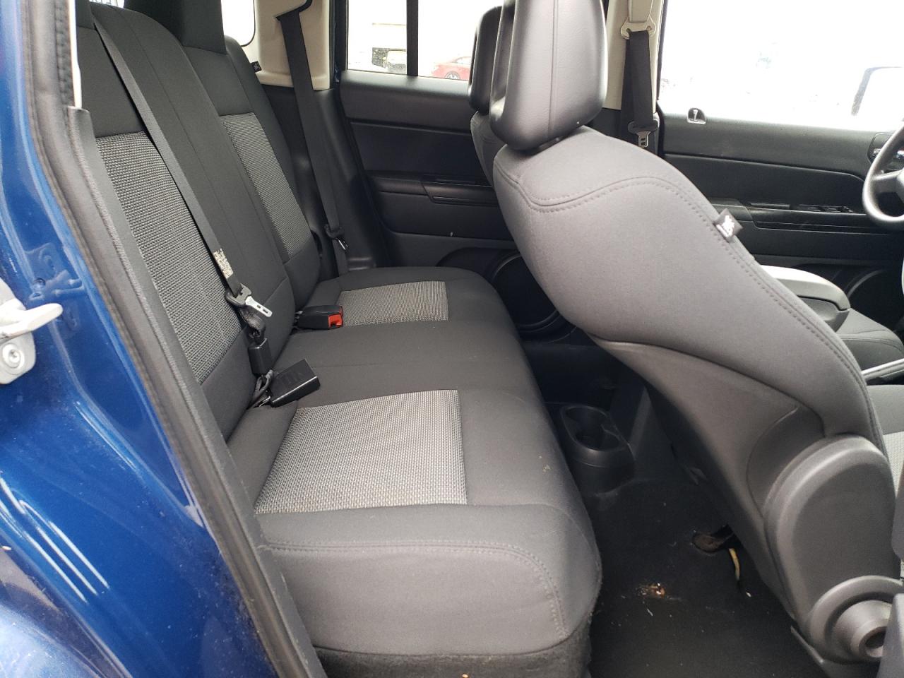 2009 Jeep Liberty (Patriot) - Image 10