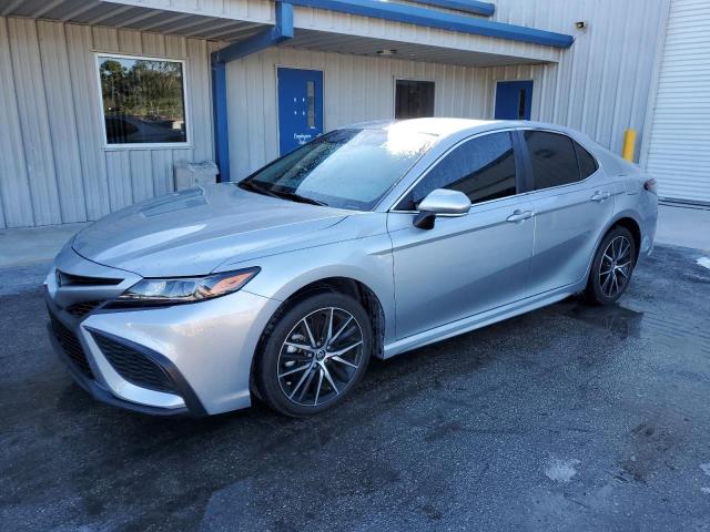  TOYOTA CAMRY 2022 Srebrny