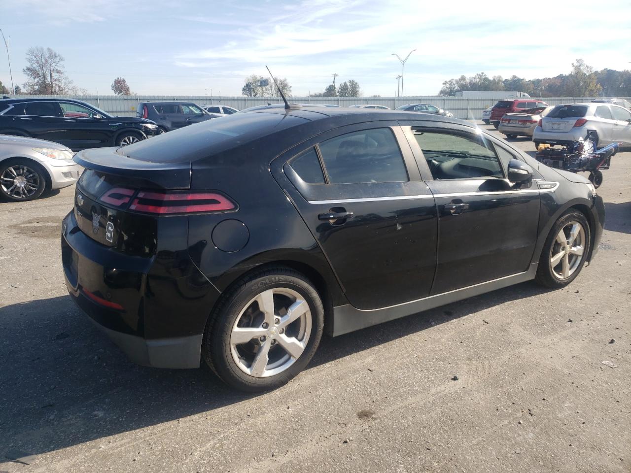 2012 Chevrolet Volt - Image 3