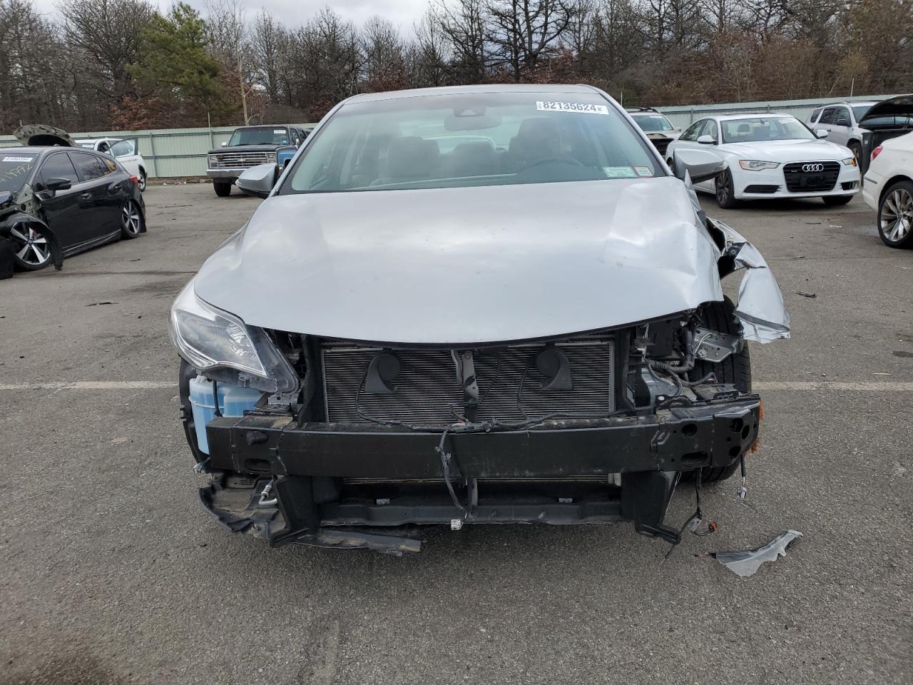 VIN 4T1BK1EB2JU275877 2018 TOYOTA AVALON no.5