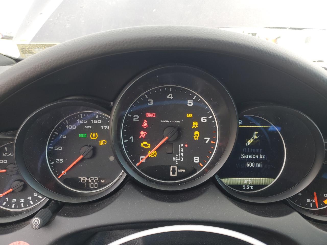 2018 Porsche Cayenne - Image 9