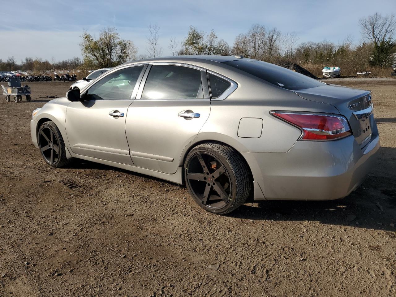 1N4AL3AP9FC145365 2015 NISSAN ALTIMA - Image 2