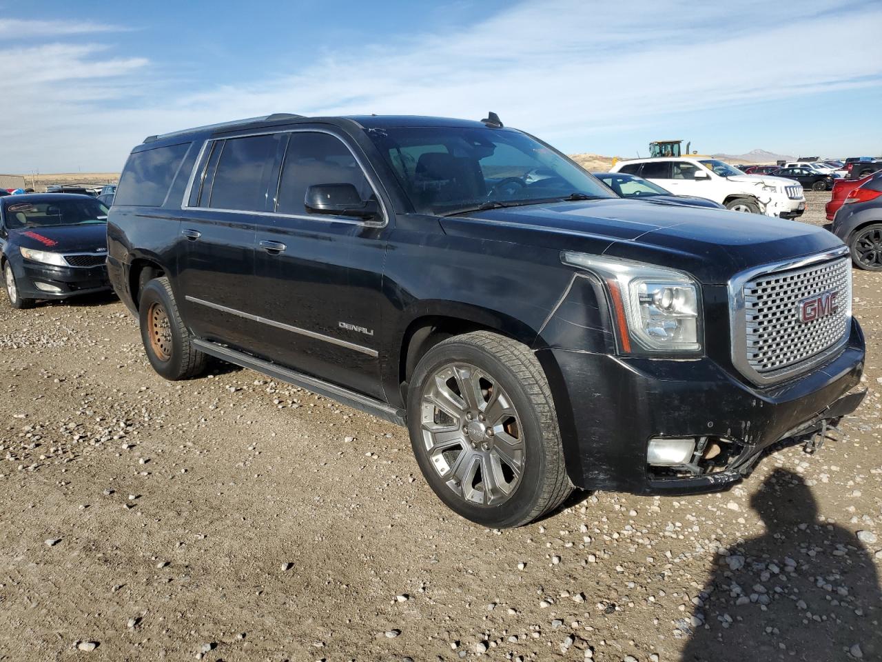 VIN 1GKS2JKJ6FR592902 2015 GMC YUKON no.4