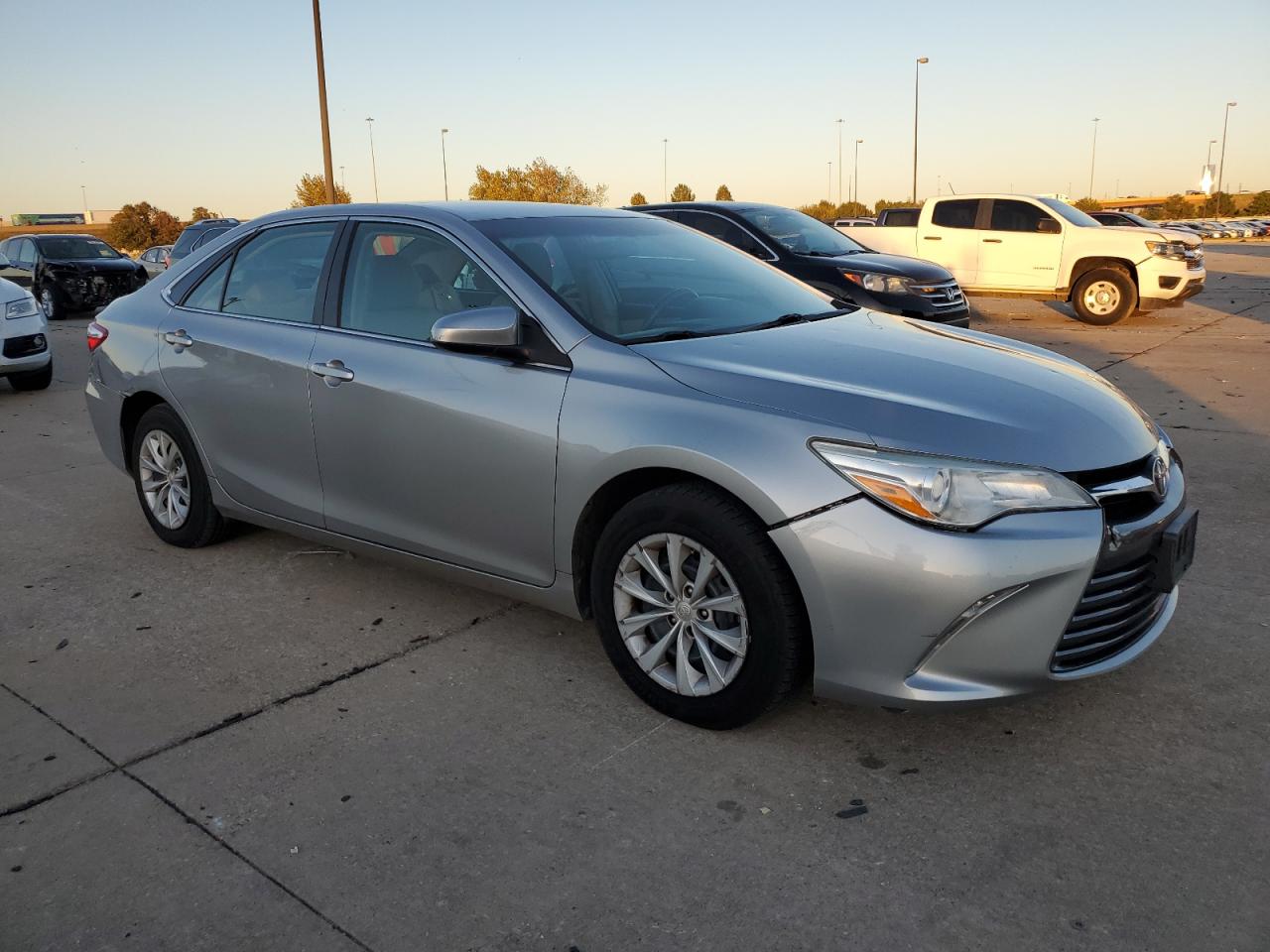 2015 Toyota Camry - Image 4
