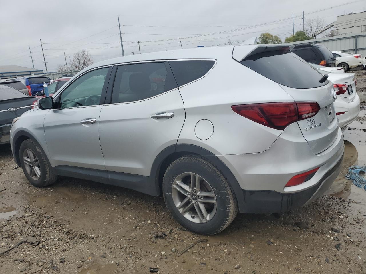 VIN 5XYZT3LB2HG435802 2017 HYUNDAI SANTA FE no.2