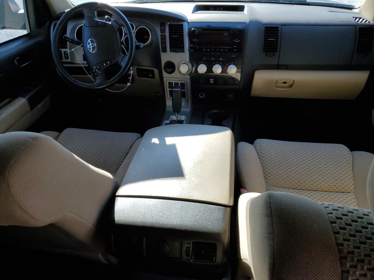 2011 Toyota Tundra - Image 8