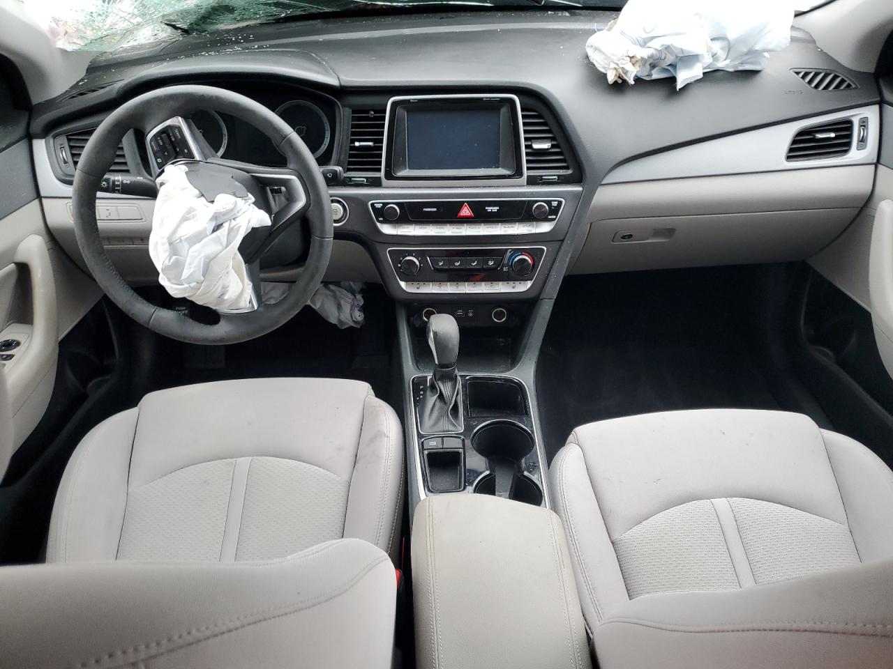 2018 Hyundai Sonata - Image 8