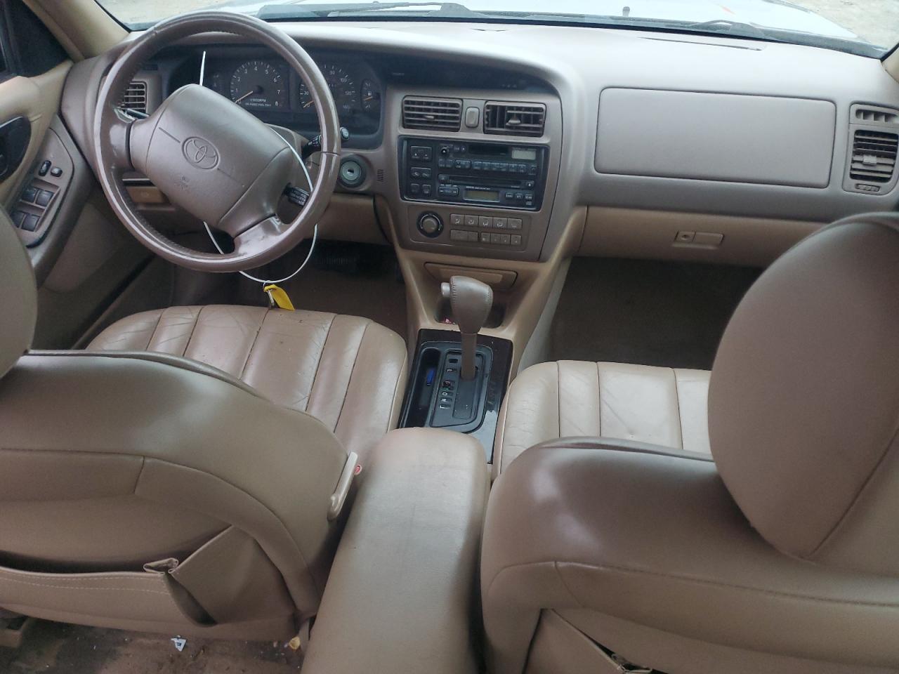 1997 Toyota Avalon - Image 8