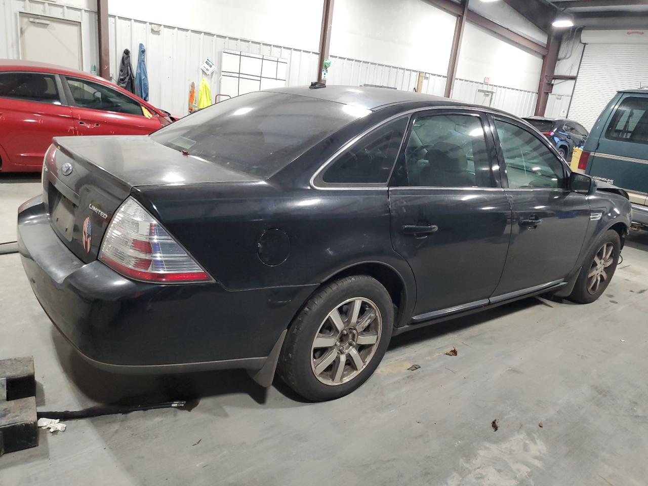2008 Ford Taurus - Image 3