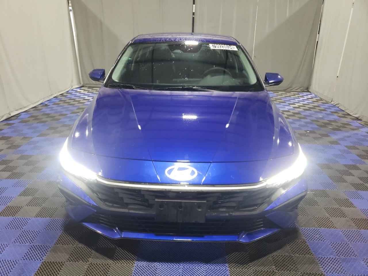 2024 Hyundai Elantra - Image 5