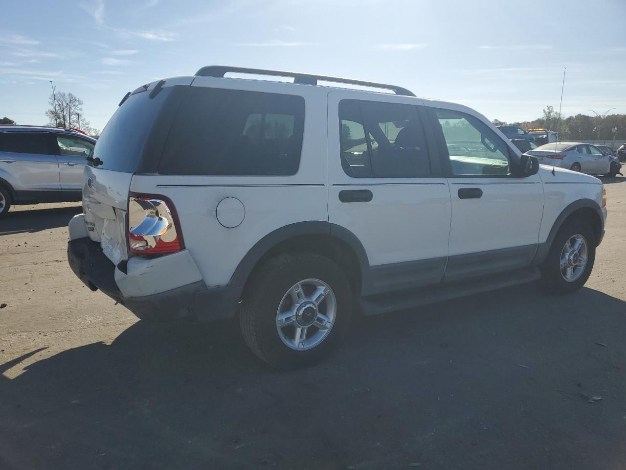 2003 Ford Explorer - Image 3