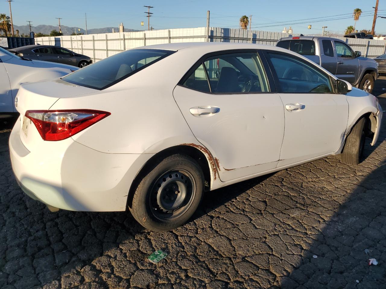 2015 Toyota Corolla - Image 3