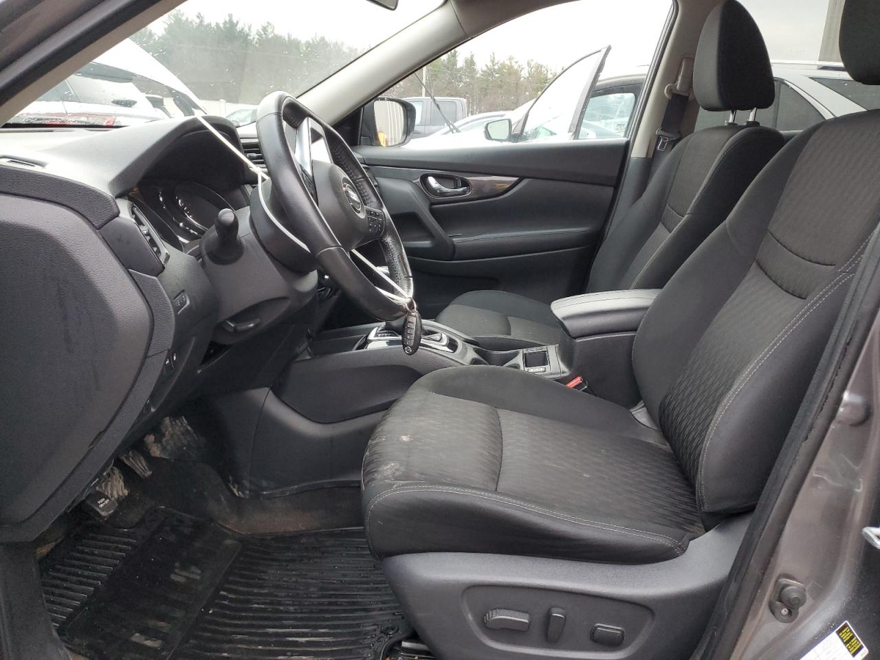 2018 Nissan Rogue - Image 7