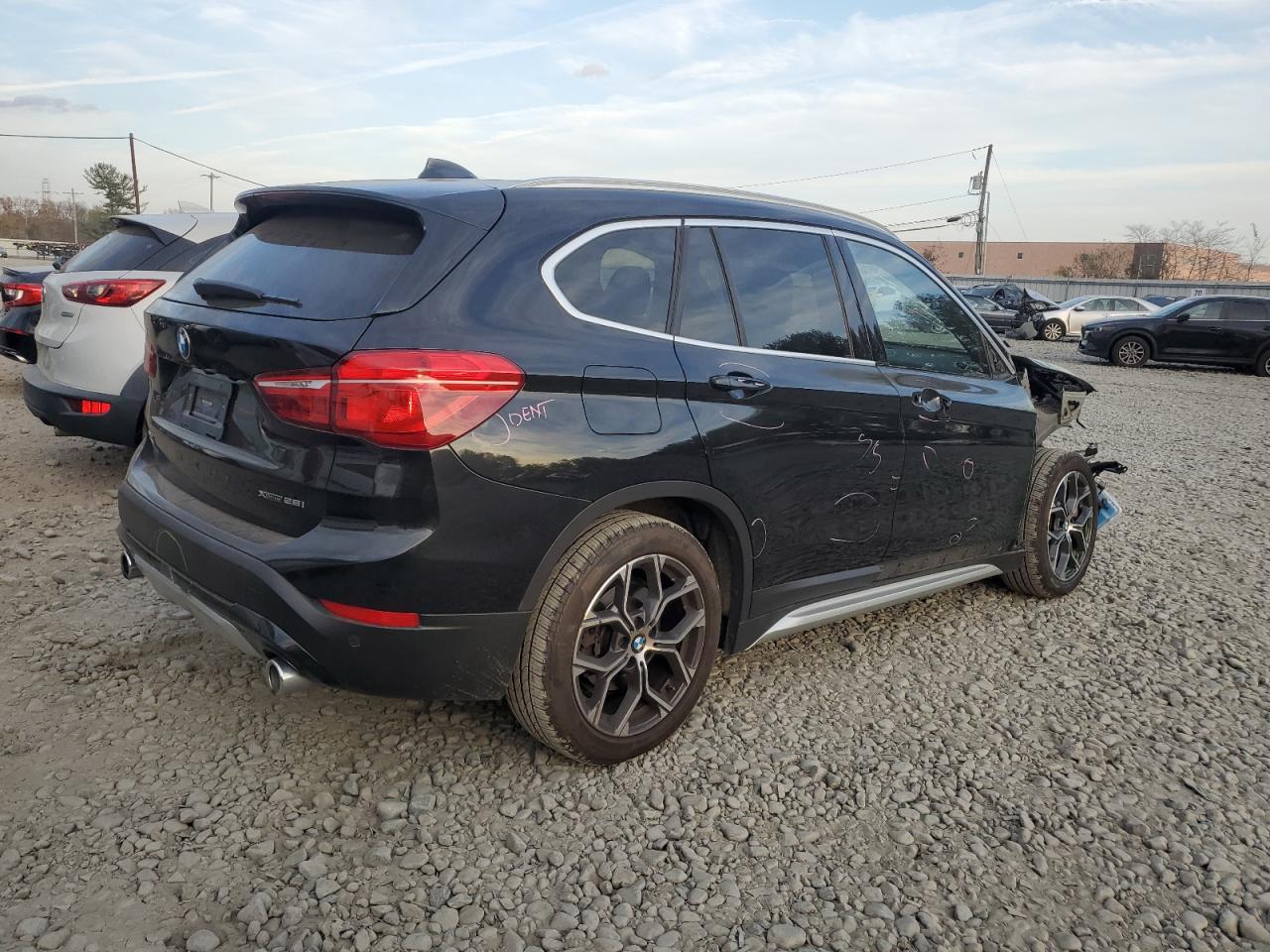 2021 BMW X1 - Image 3