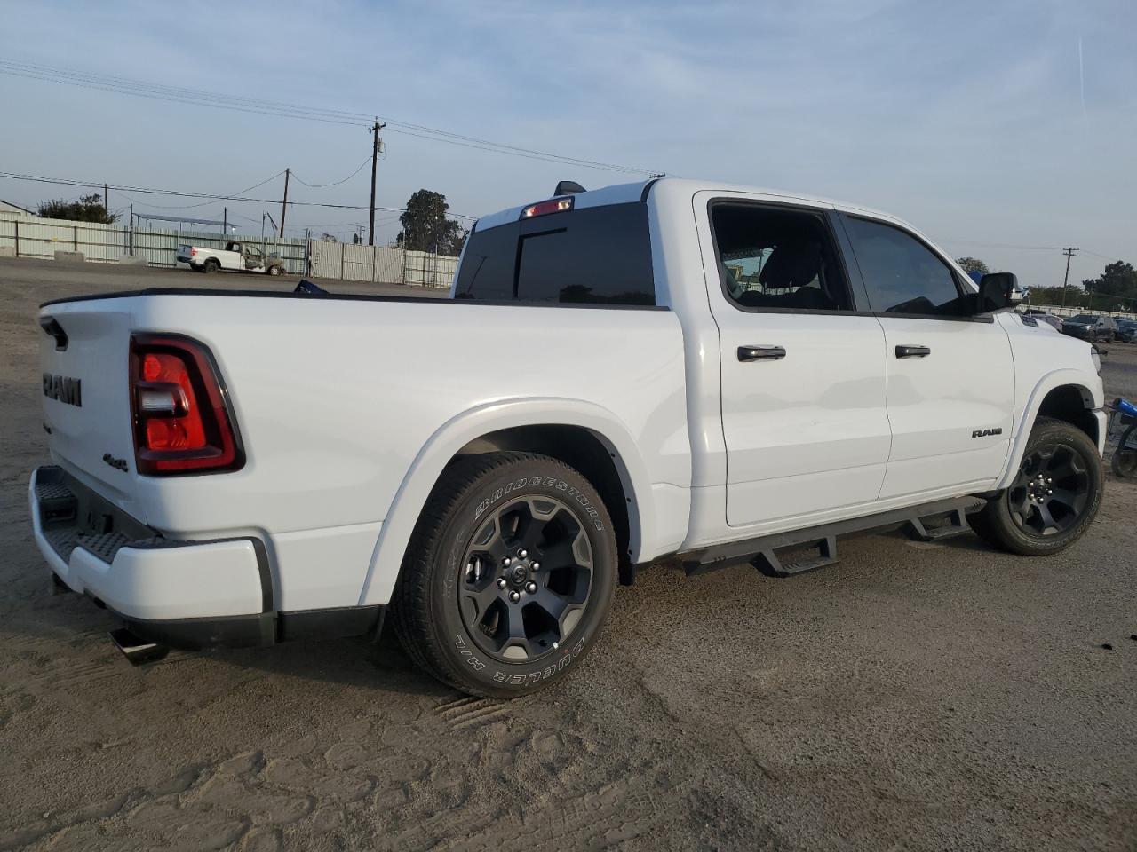 VIN 1C6SRFFP5SN538616 2025 RAM 1500 no.3