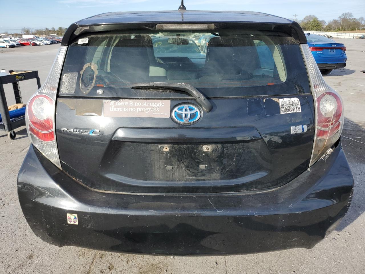 2014 Toyota Prius - Image 6
