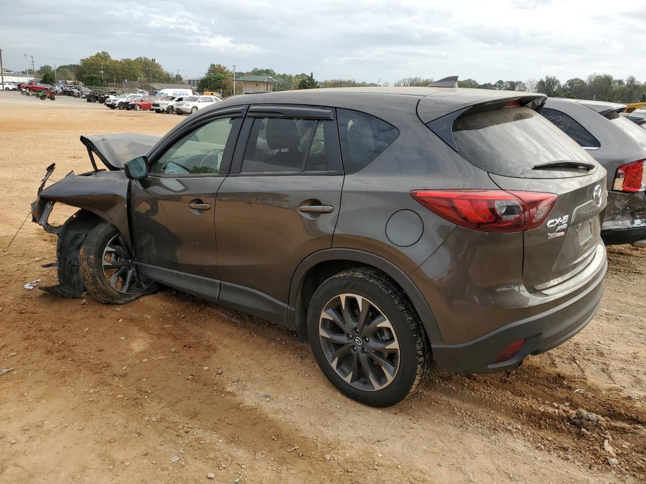 2016 Mazda CX-5 - Image 2