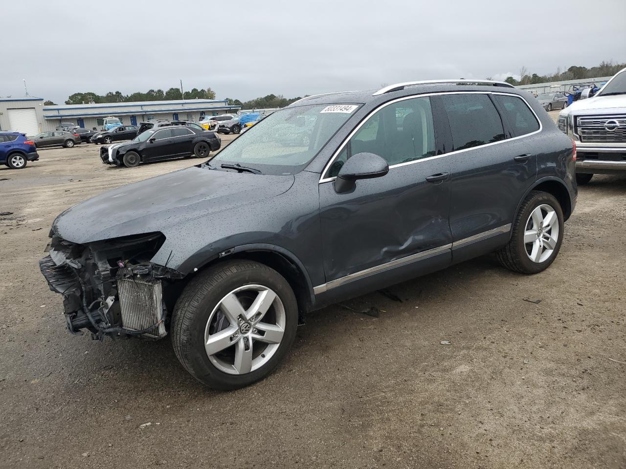 2014 Volkswagen Touareg - Image 1