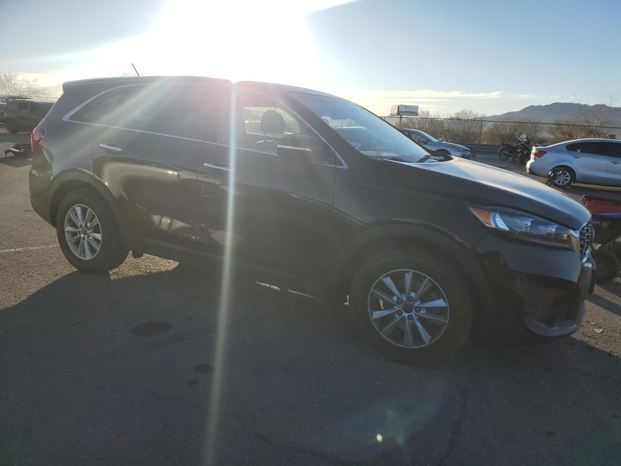 2019 Kia Sorento - Image 4