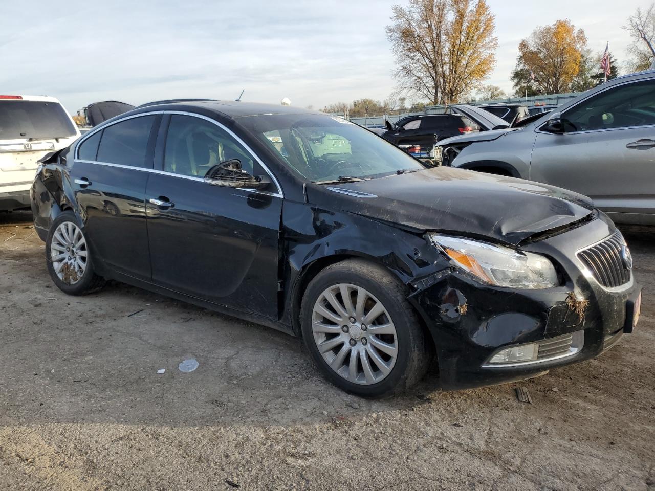 2013 Buick Regal - Image 4