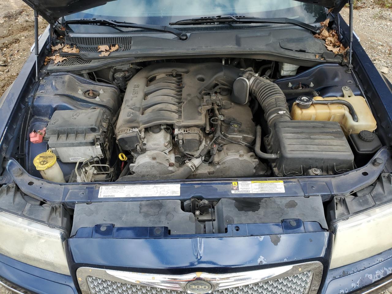 2006 Chrysler 300 - Image 11