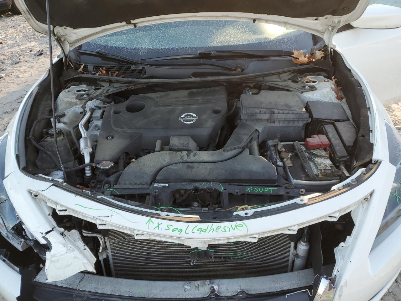 2014 Nissan Altima - Image 13