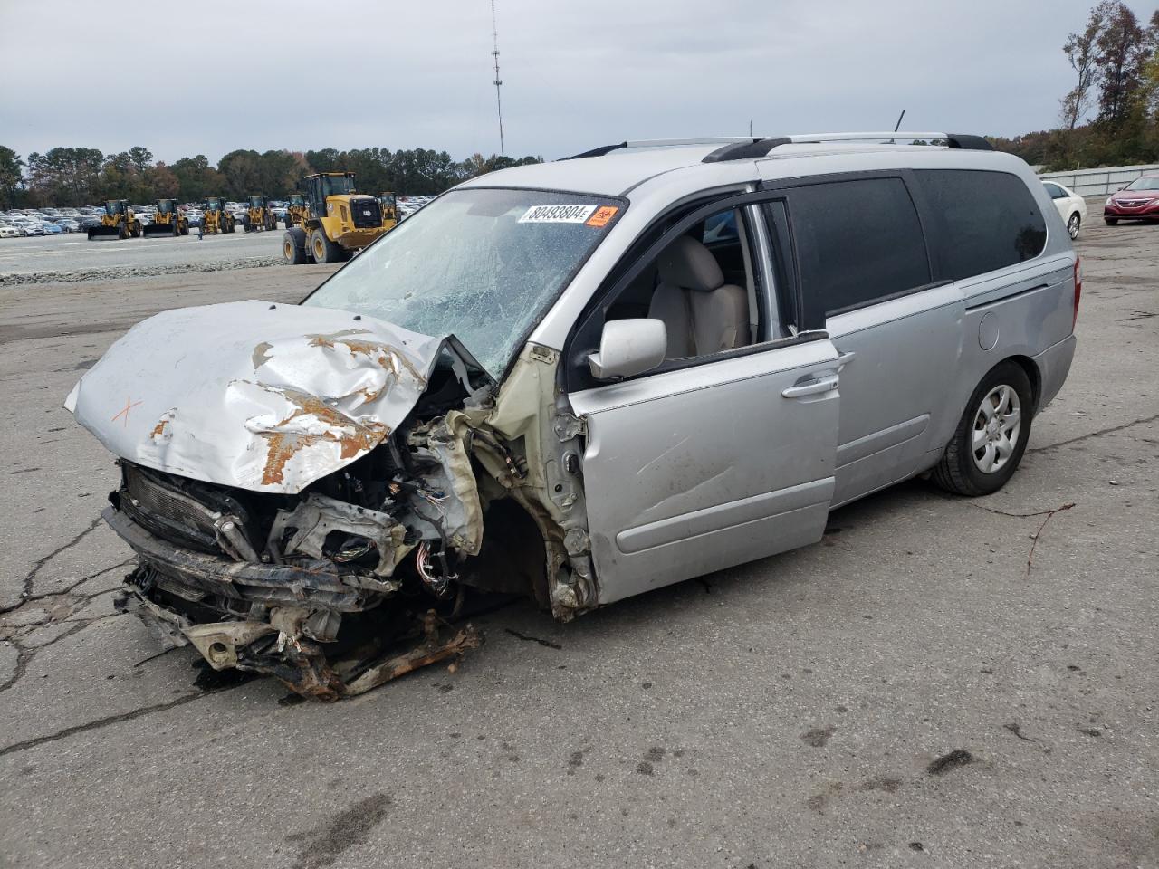 2010 Kia Sedona - Image 1