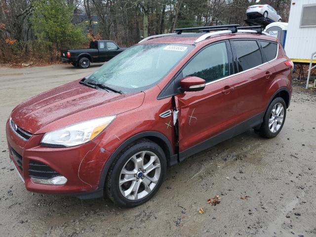  FORD ESCAPE 2015 Красный